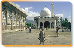 Hazratbal Mosque, Kashmir